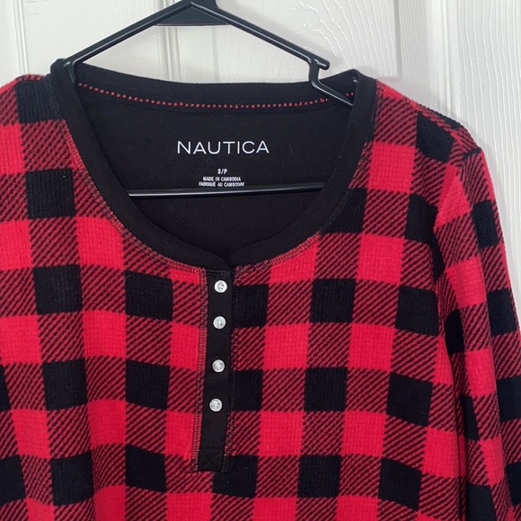 NAUTICA - Picture 2 of 13